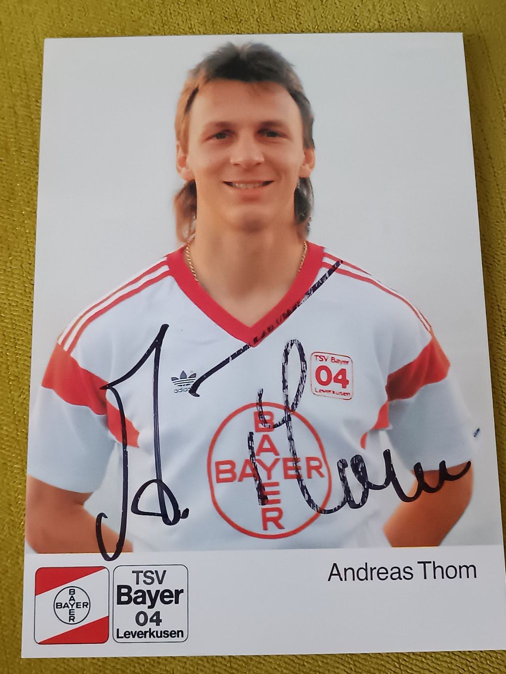 Autografi: Andreas Thom - handsignierte Autogrammkarte – Usato da Menziken venduto da Artographs