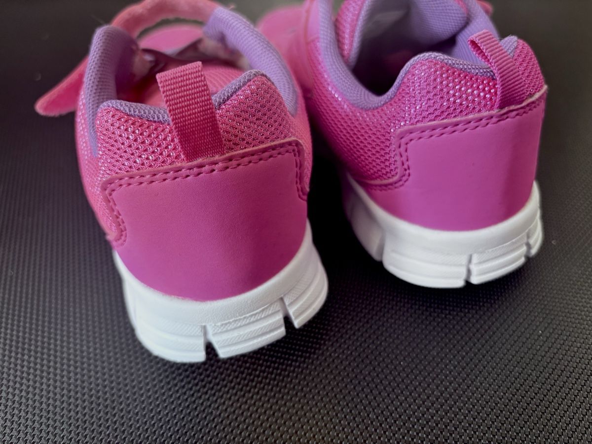 Victory Scarpe per ragazze: Turnschuhe Victory 32 – Usato da Herzogenbuchsee venduto da MoLa85 2