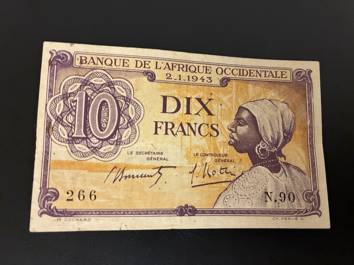 Banconote: 10 Francs 1943 – Usato da Dällikon venduto da Woldbanknoten 1