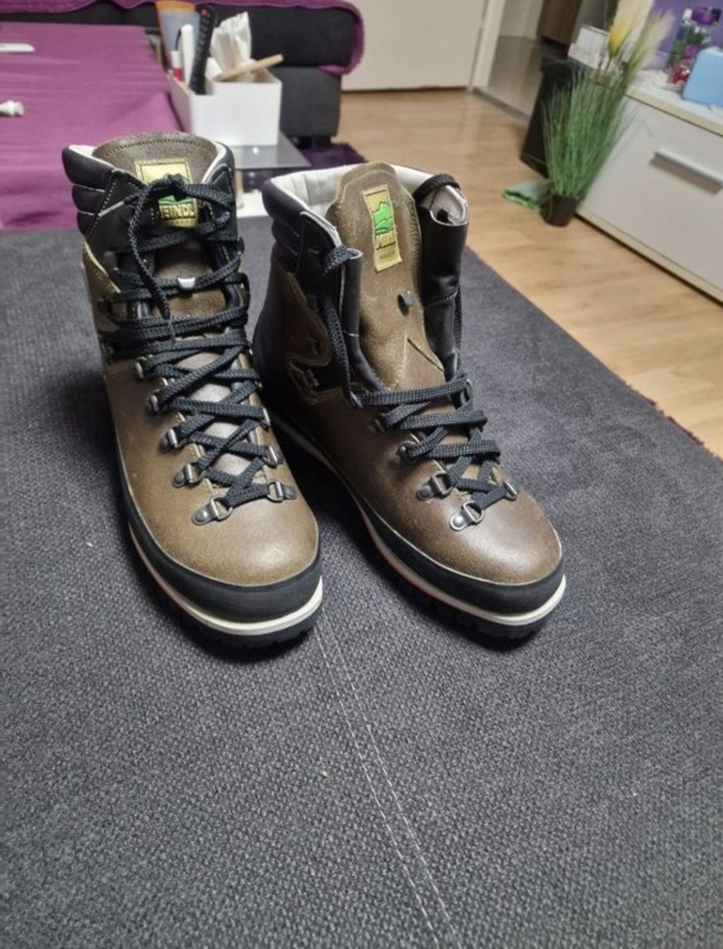 Meindl Scarpe da uomo: Meindl Wanderschuh Goretex, Grösse 43, Top Zustand – Nuovo (secondo la descrizione) da Chur venduto da Stechmuecke21 2