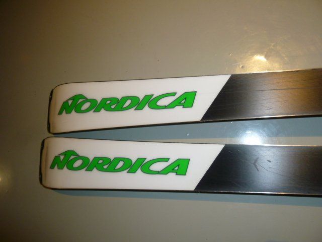 Nordica Skis: Raceski Nordica Dobermann 143 cm – Gebraucht aus Sarnen von Ver01dg 2