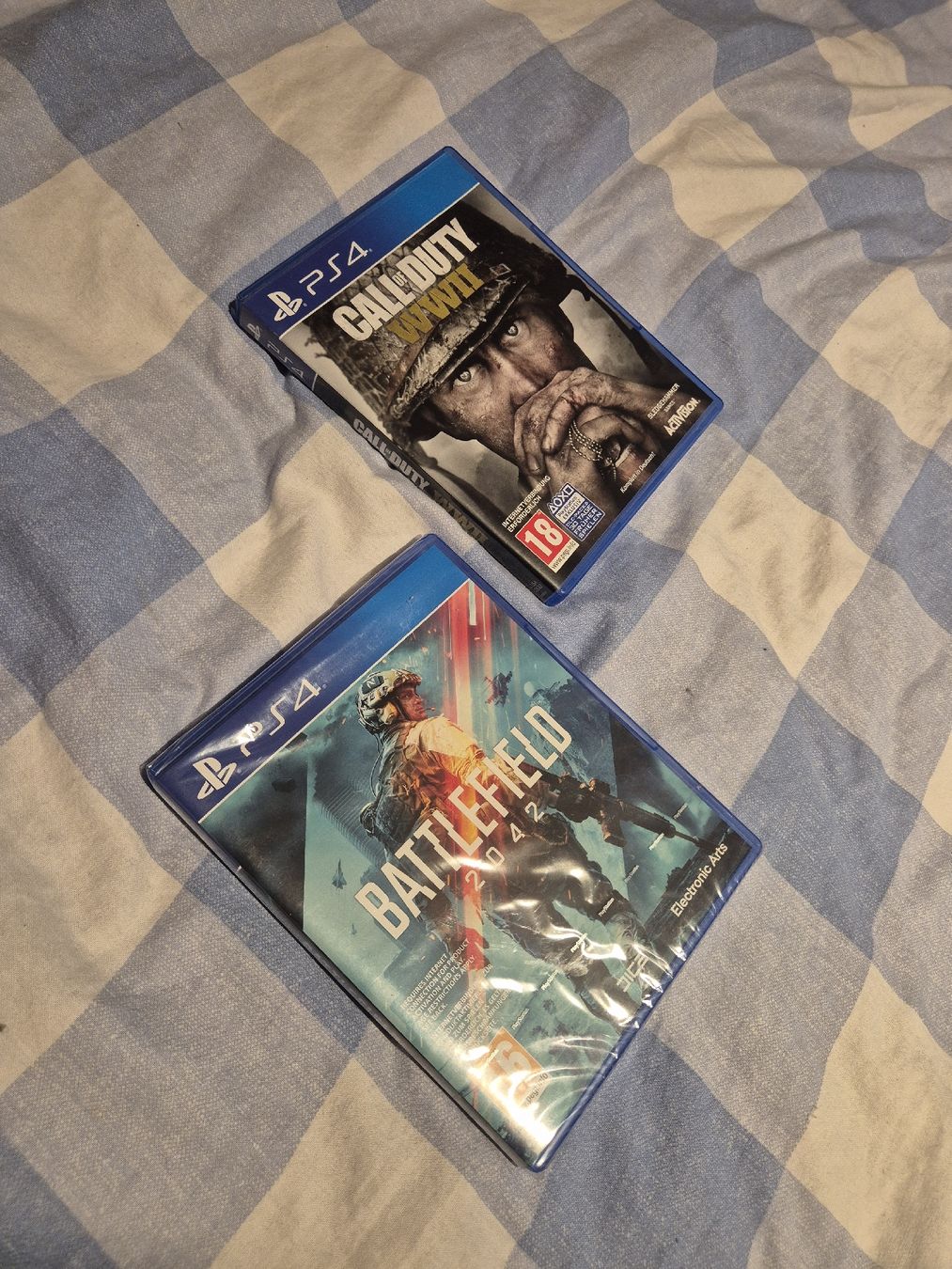Sony Console: PS4 Slim Silber Bundle: 3 Controller (GT-Edit), 2 Games – Usato da Schüpfheim venduto da zemp00