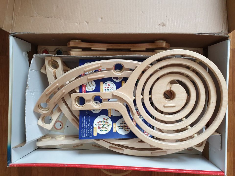 Quadrilla Spielzeuge: Mega Set HAPE Holz Kugelbahn Quadrilla Murmelbahn – Gebraucht aus Zürich von efloodd 1