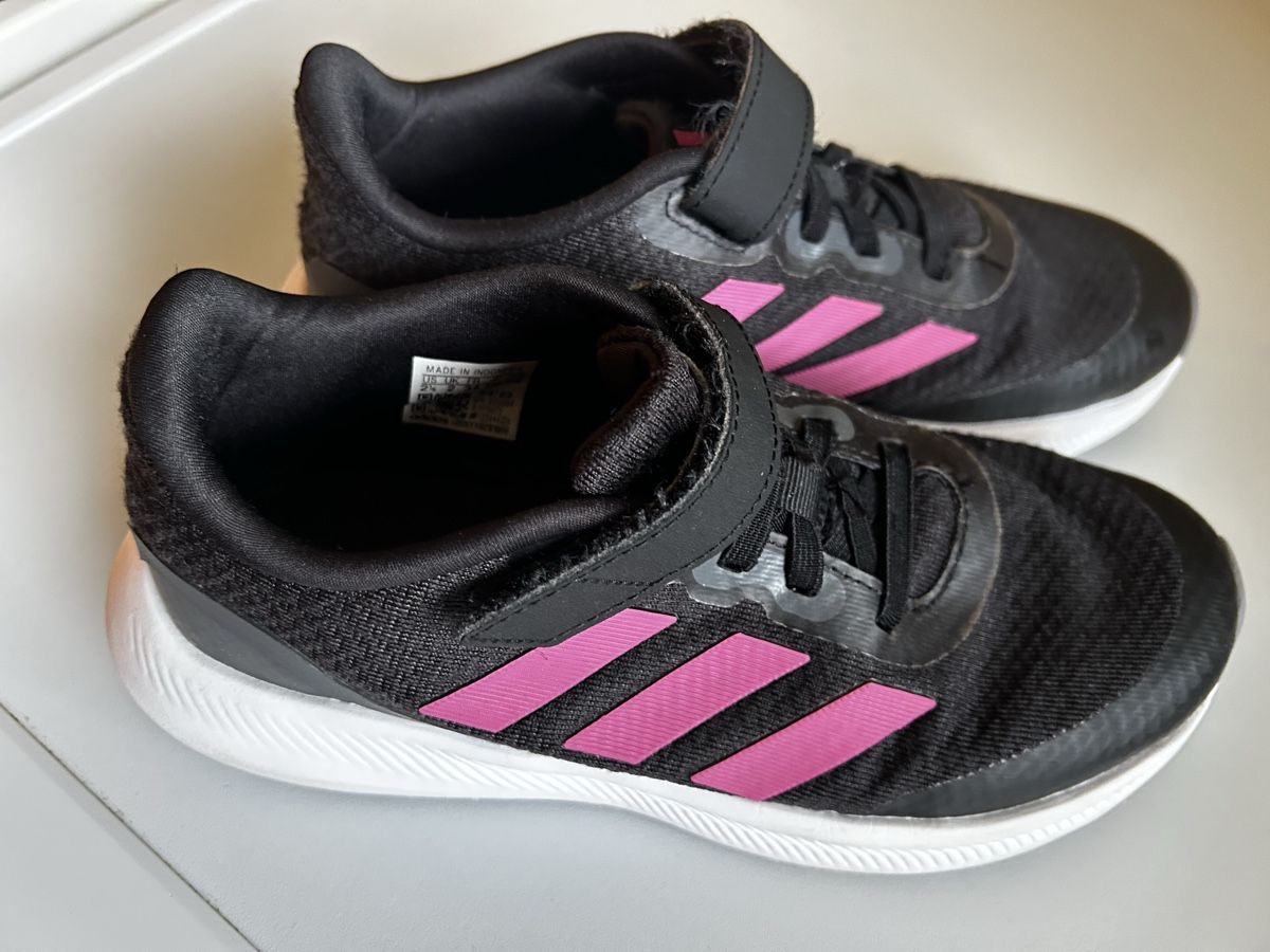 Adidas Scarpe per ragazze: Baskets Adidas / taille 34 – Nuovo (secondo la descrizione) da Meyrin venduto da Bronx86