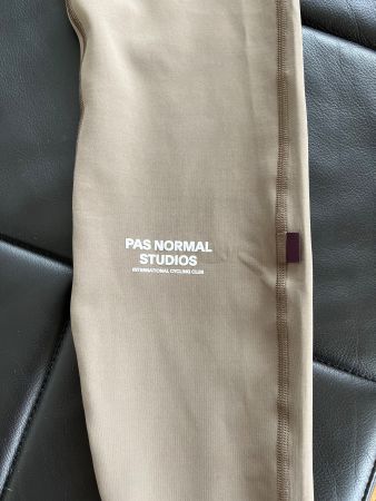 PNS PAS NORMAL STUDIOS Balance Long Tights Gr. L Farbe Stone