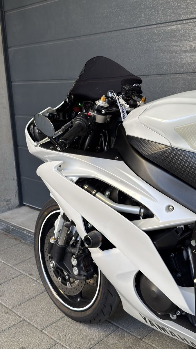 Yamaha Strada: Yamaha YZF-R6 (35kw) – Usato da Röthenbach Hbsee venduto da M1ke 4