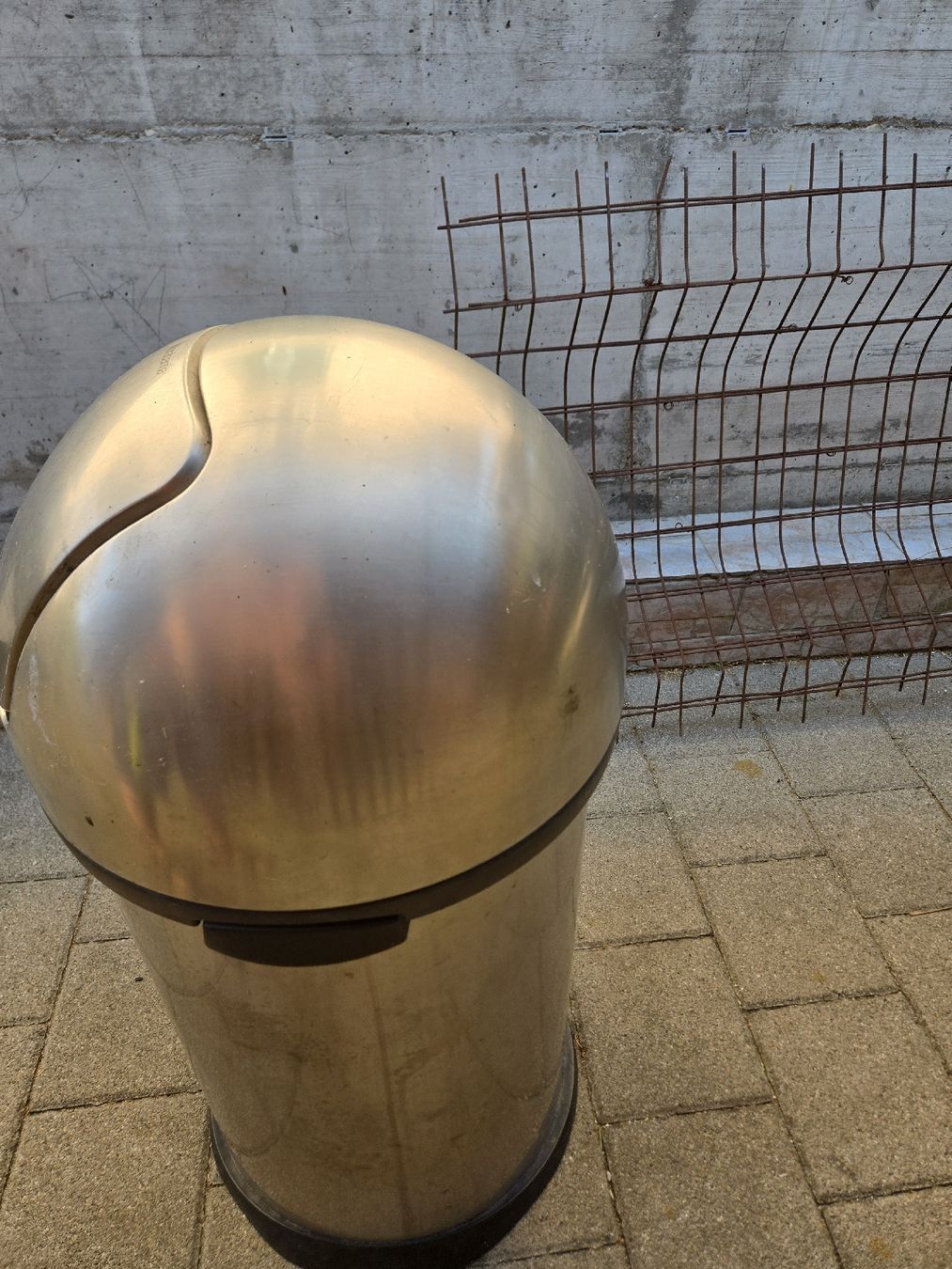 Brabantia Cestini per rifiuti: Brabantia Mülleimer  – Usato da Grünenmatt venduto da Brauni2 5