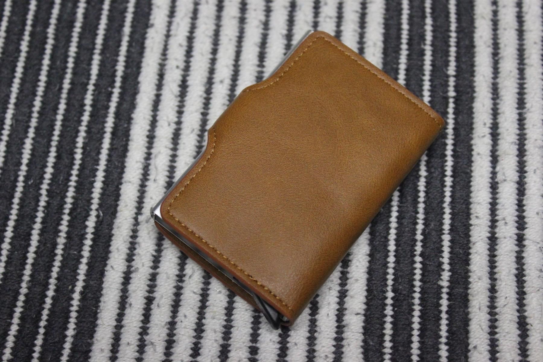Portafogli: Dunkel Braun RFID Block Leder Karte etui – Nuovo (secondo la descrizione) da Kirchdorf AG venduto da Aarereussshop 8