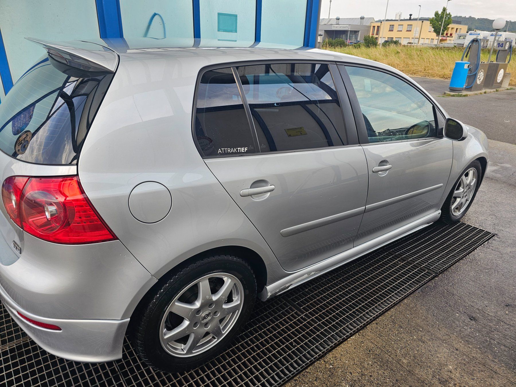 VW Automobili: VW Golf V 2.0 TDI ABT – Usato da Payerne venduto da ton_xsh2 5