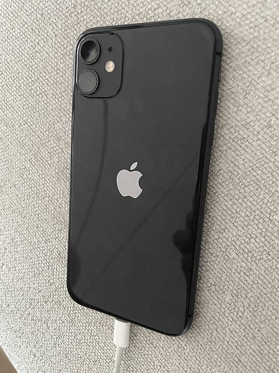 Handys / Smartphones: Iphone 11 256GB – Gebraucht aus Zürich von ozan21 1