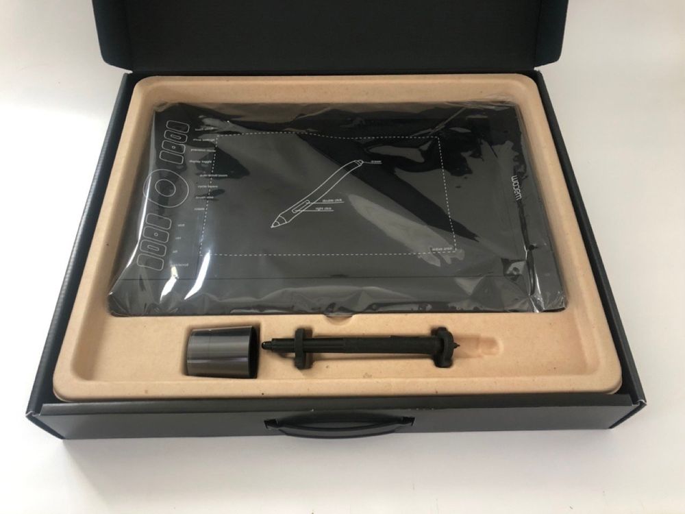 Wacom - intuos 5 touch - Medium | Kaufen auf Ricardo