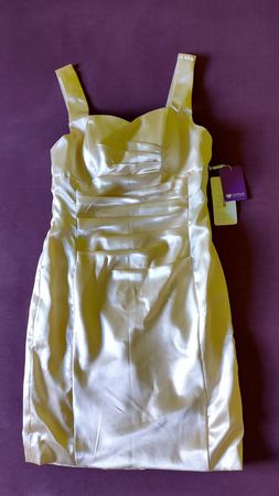 Kleid Cremefarben/ Champagner