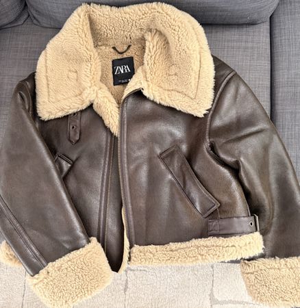 Zara Jacke braun Kunstleder, Teddyfutter