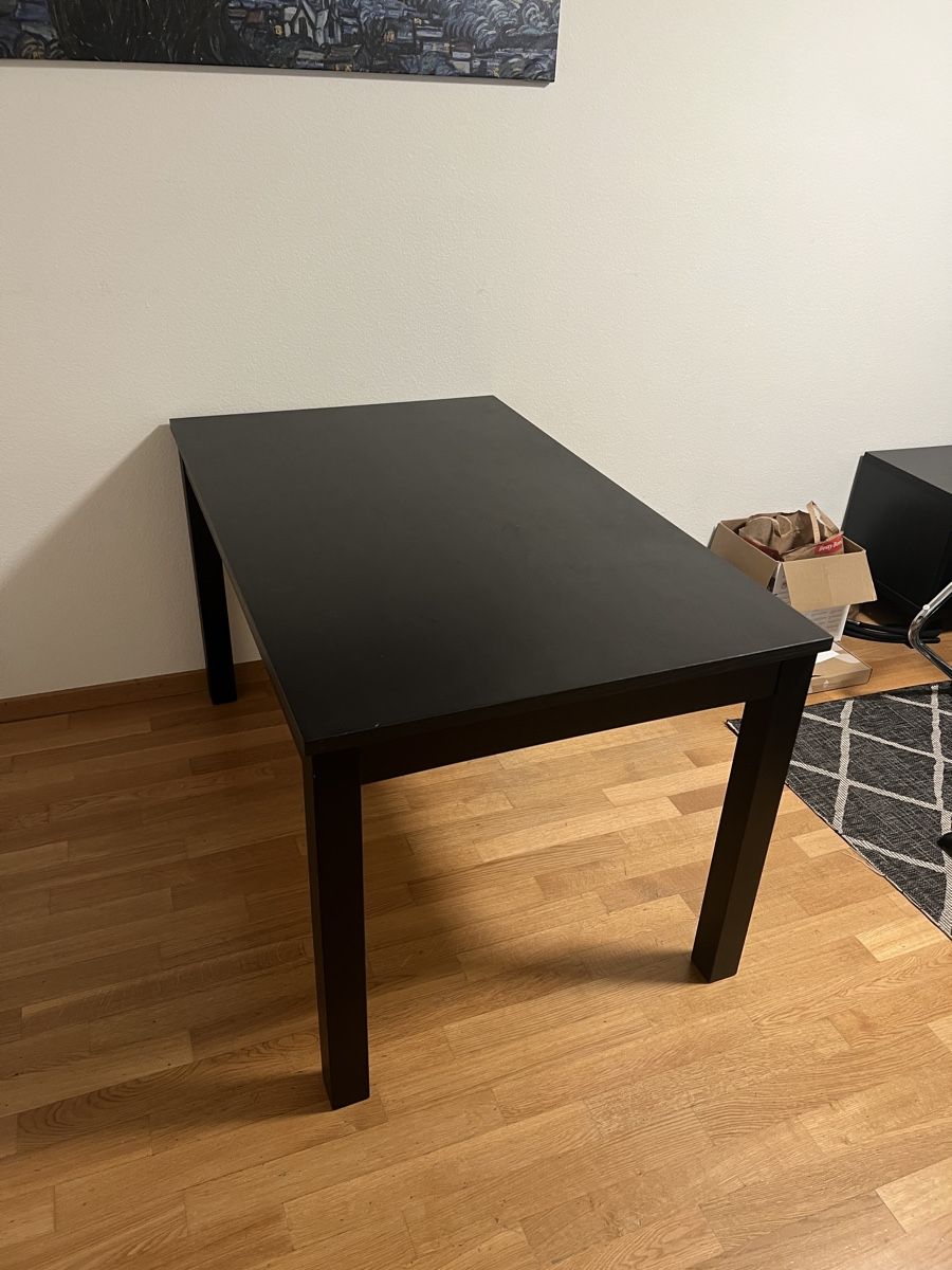 Ikea Tavoli: IKEA Esstisch schwarz – Usato da Dübendorf venduto da sal_n7gm 2