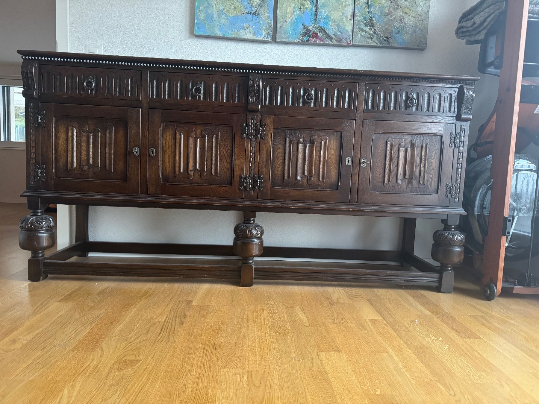 Allestimento di negozi e stand fieristici: Bar mit 2 Kommoden / englischer Stil – Usato da Muttenz venduto da pas_sn2v 2