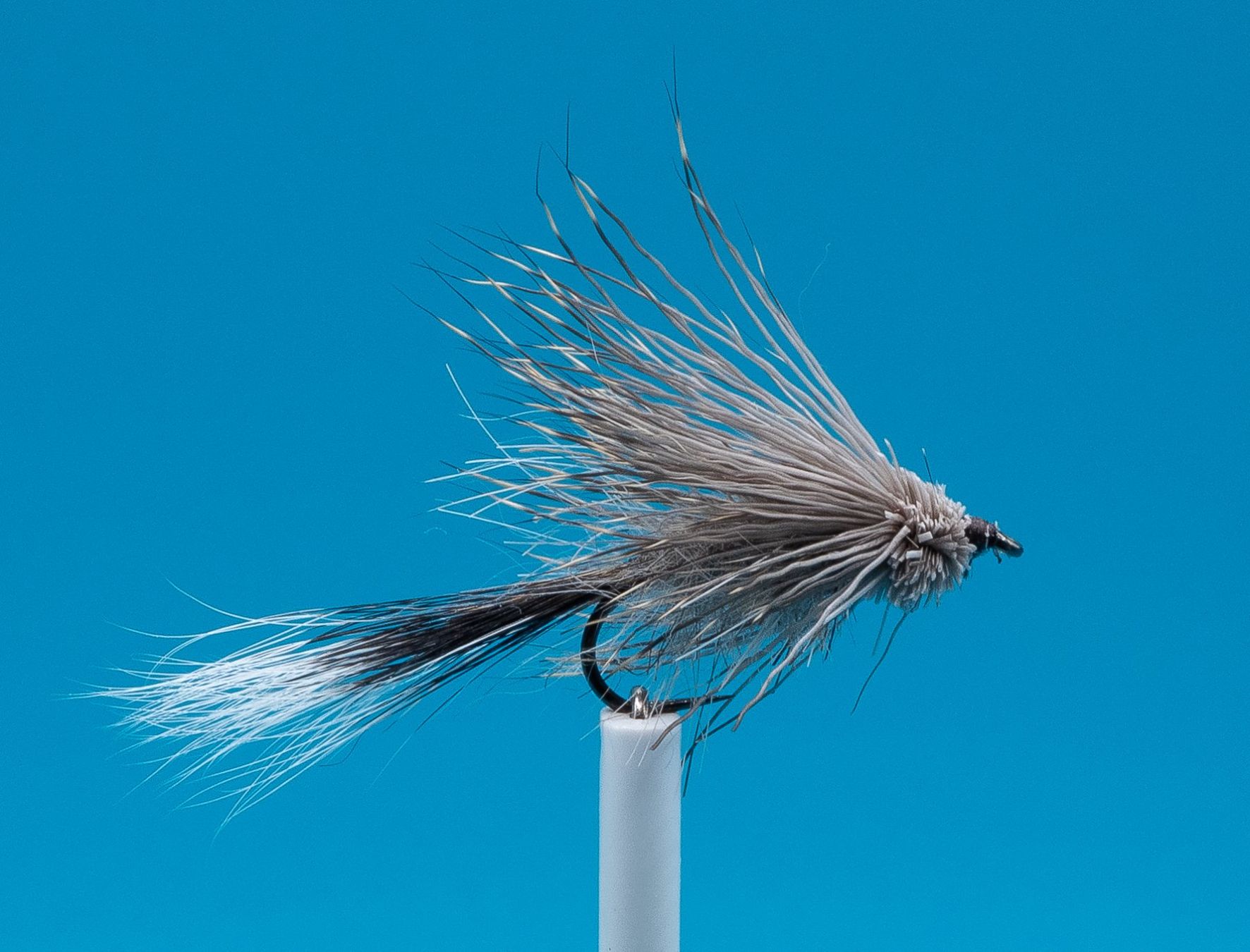 Appâts: 10 neue Fliegen – Neuf avec emballage d'origine à Grenchen par firefly2000 9