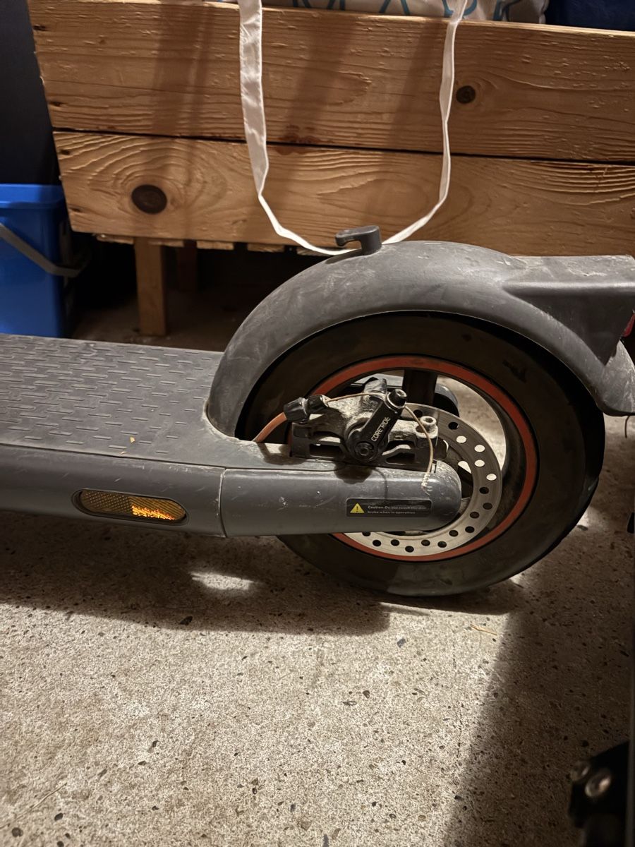 Scooter: Escooter Navee – Usato da Heerbrugg venduto da cas_jx6x 1