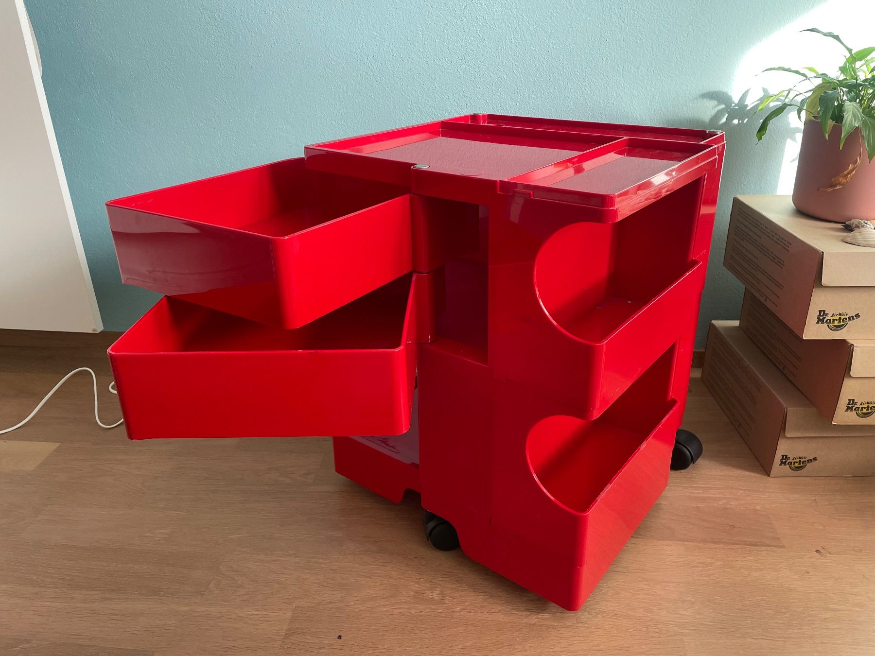 Eléments de bureau: *Designklassiker* JOE COLOMBO Rollcontainer -Modell BOBY – D'occasion à Winterthur par Gaudea