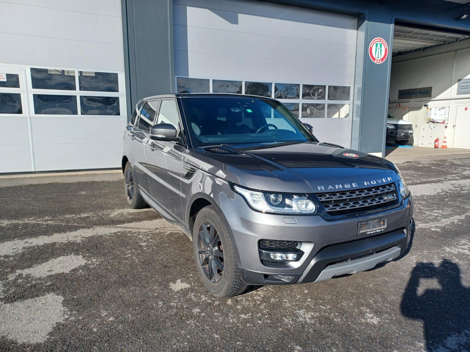 Land Rover Autos: Range Rover Sport 3.0 – D'occasion à Yverdon-les-Bains par