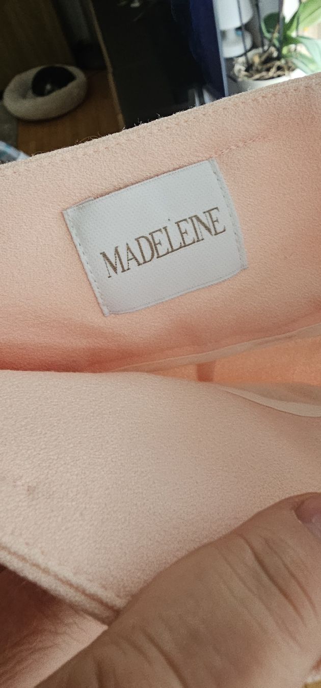 Madeleine Pantaloni: Madeleine Sommerhose, Grösse 40, hellrosa, neu – Nuovo (secondo la descrizione) da Riedikon venduto da Winter21. 2