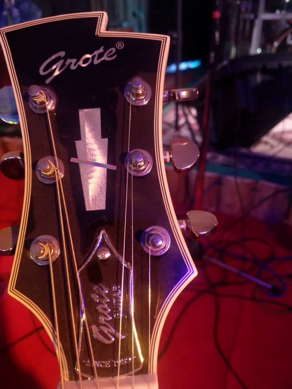 Strumenti musicali: Grote E-Gitarre, Einzigartiges Design – Usato da Safenwil venduto da Zappi1969 2
