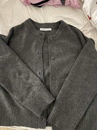 Pull&Bear Strickjacke, Gr. S, Grau, Top Zustand für Herbst!