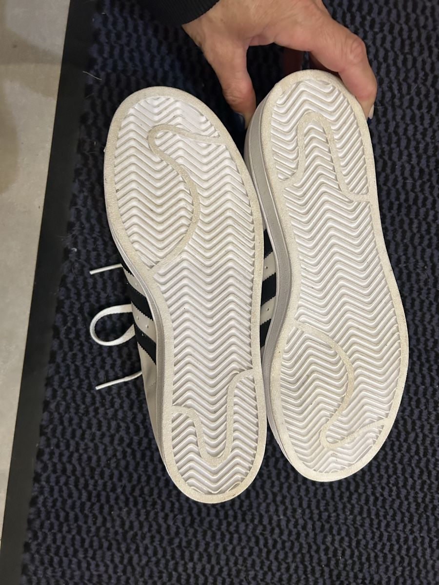 Adidas Damenschuhe: Chaussures Adidas  – Neu (gemäss Beschreibung) aus Yvorne von loulou2002 2