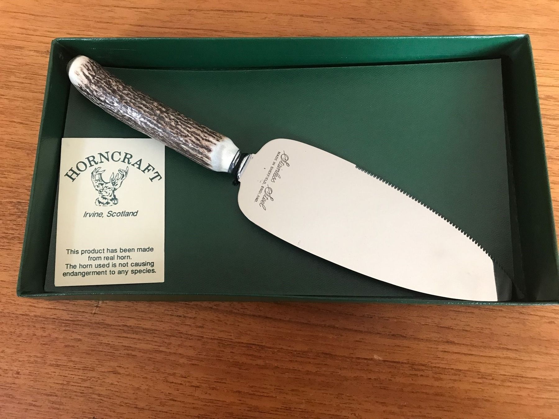 Coltelli da cucina: Kuchenschaufel und -messer – Nuovo e nell'imballaggio originale da Bern venduto da Vineb