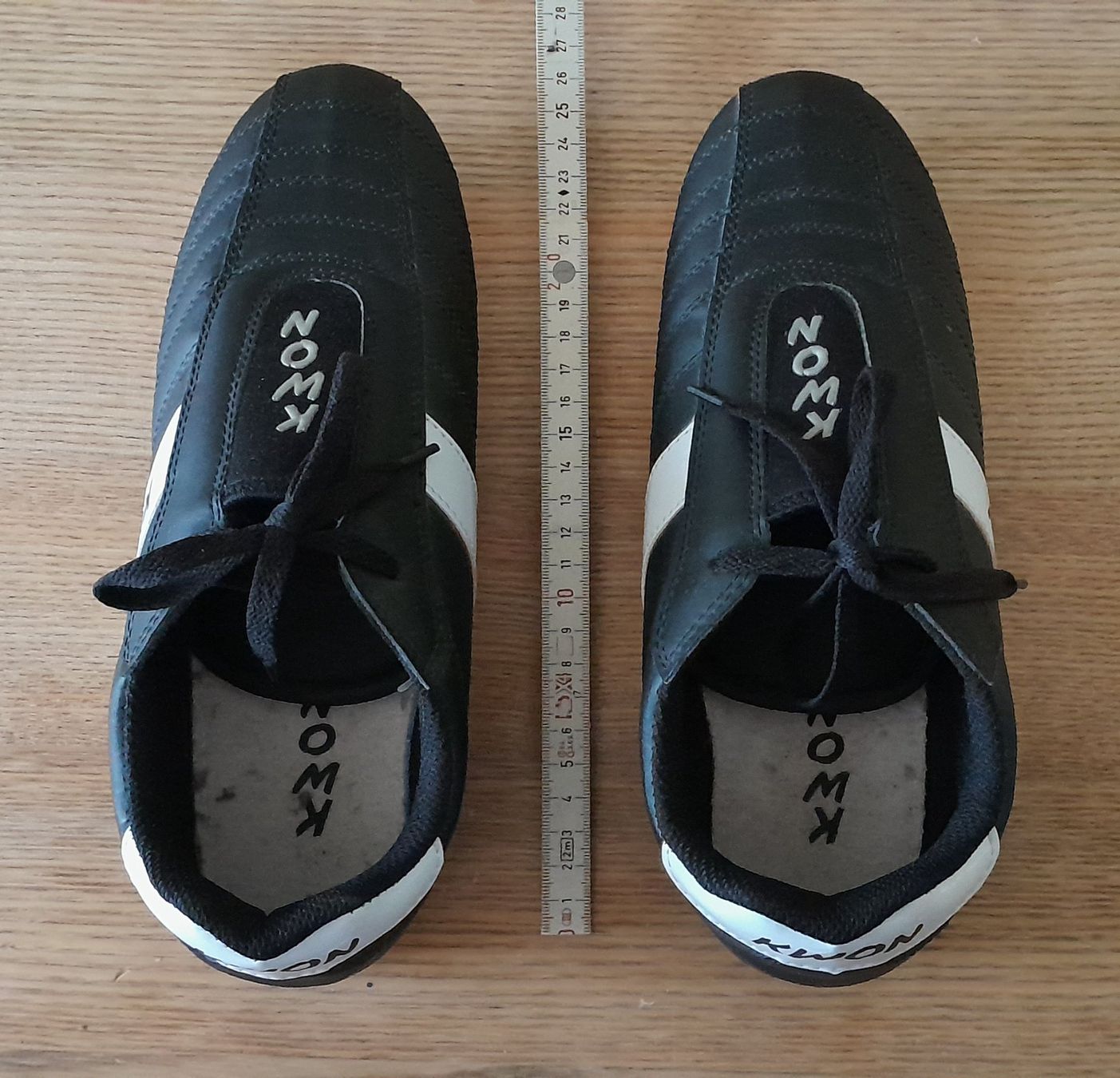 Scarpe da uomo: Schuhe für Boxen Kwon Gr. 40 – Usato da Adlikon b. Andelfingen venduto da Kraemse