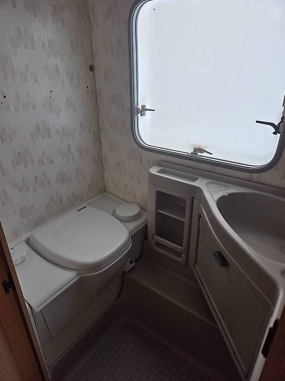 Véhicules de camping: caravane Fendt – D'occasion à Le Vaud par jolitorax 3