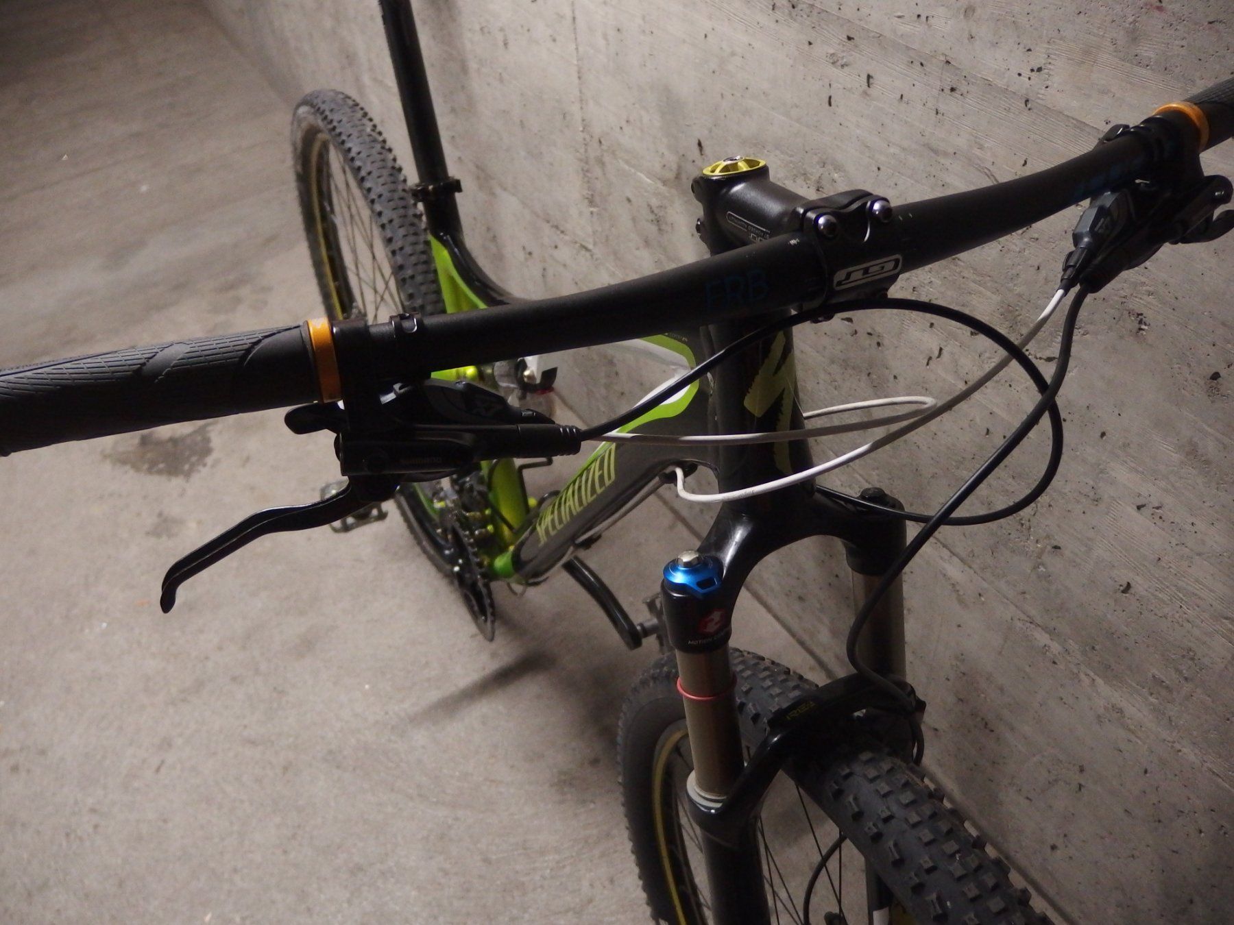 Epic Velos: Spécialized epic comp 29'' 2013 taille M – Gebraucht aus Satigny von  3