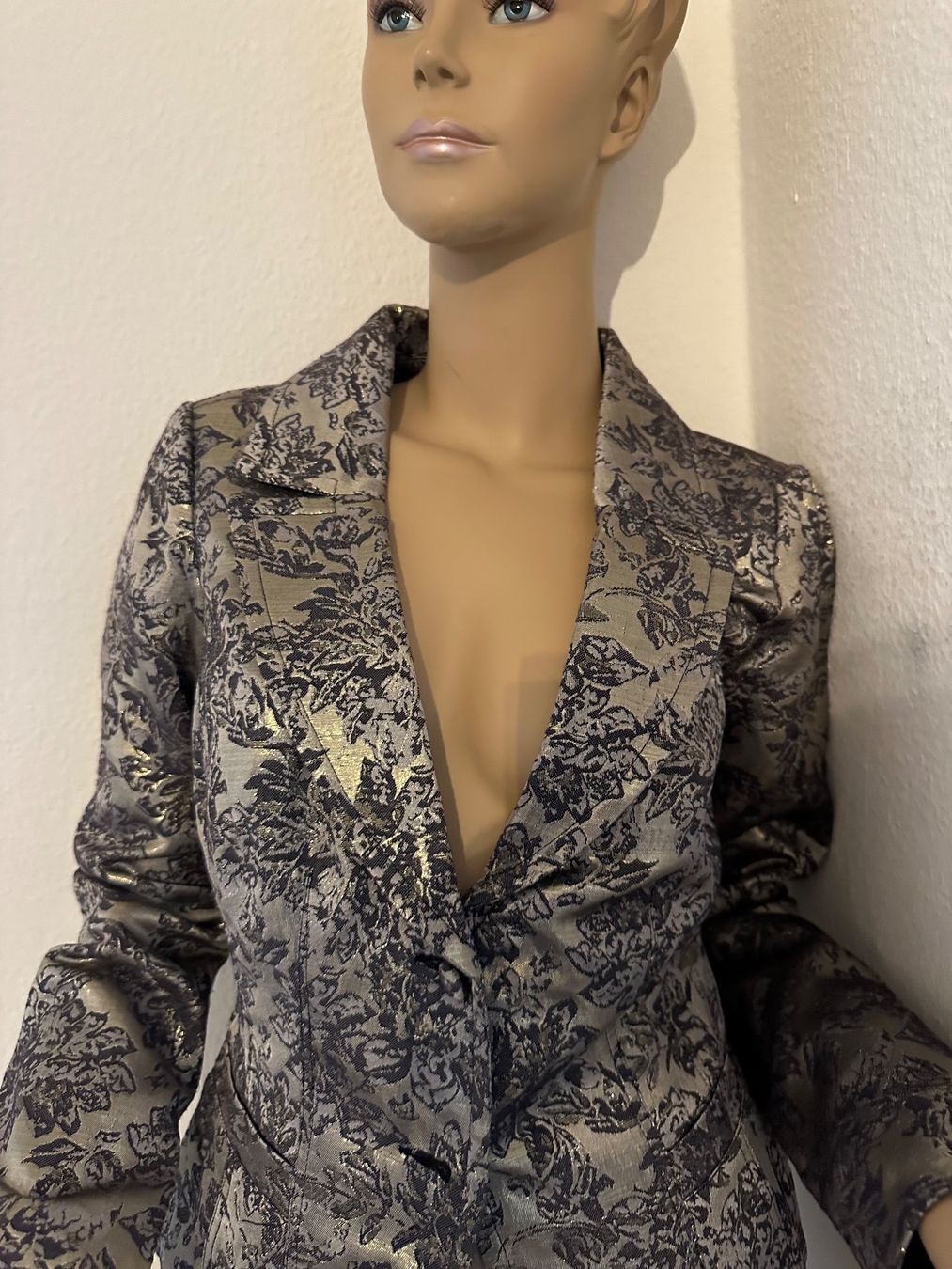 Giacche: Elegante Damen Blazer Gr36:38 – Usato da Basel venduto da Ivana_4