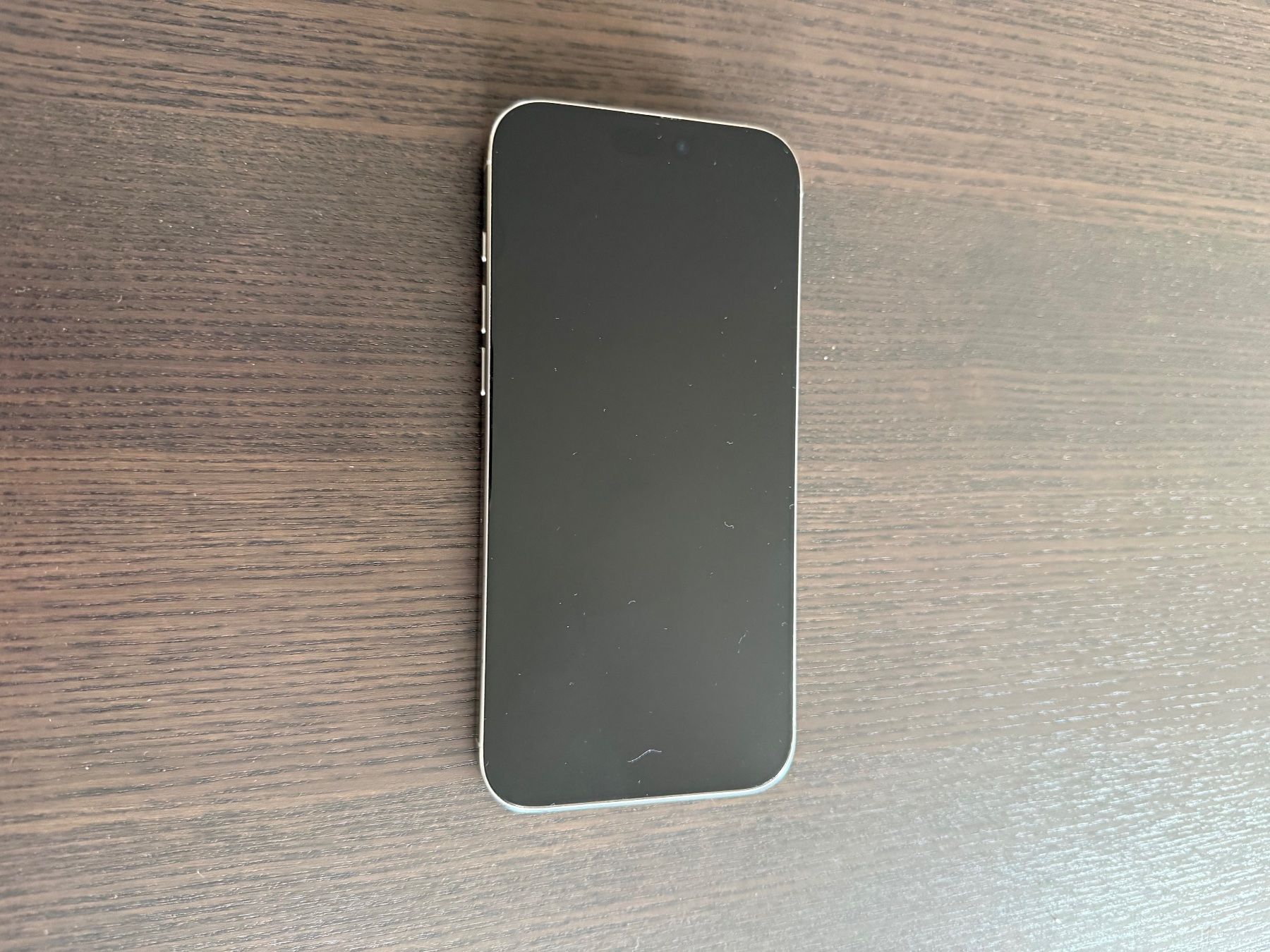 Apple Portables: Iphone 16 pro max 512 GB – D'occasion à Beringen par ale_5lbz