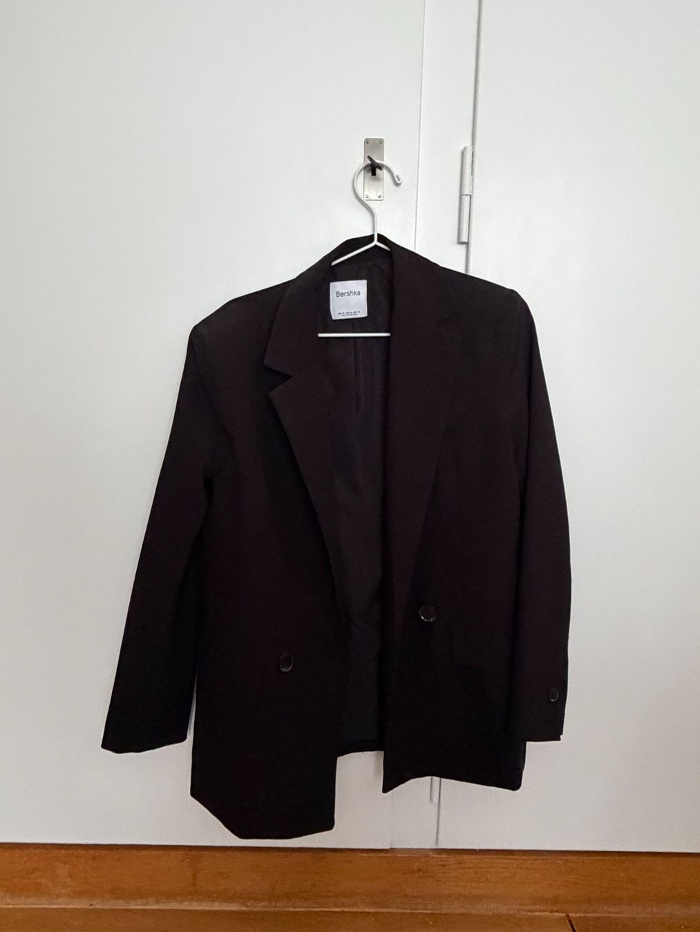 Bershka Giacche: Bershka Blazer Schwarz – Nuovo (secondo la descrizione) da Bern venduto da sim_g75j