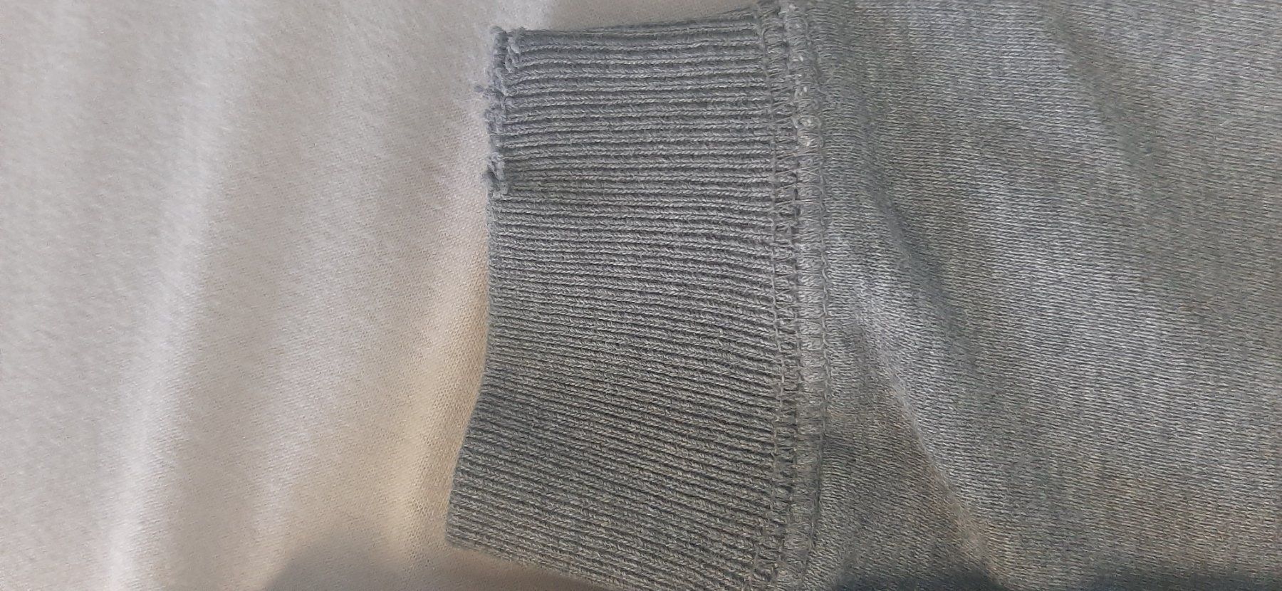 Maglioni & Felpe: Jungs kapuzenpulli – Usato da Dierikon venduto da oldmeetsnew 6