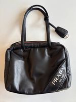 Prada Milano Tasche schwarz neuwertig aus sehr weichem Leder