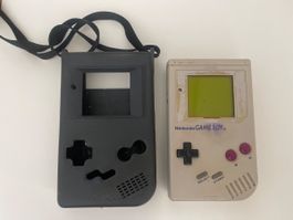 Game Boy mit Hülle