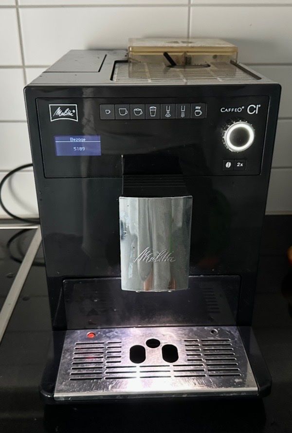 Melitta Machines à café & Machines à expresso: Melitta Caffeo CI E970-103 – Défectueux à Allschwil par Blumergg