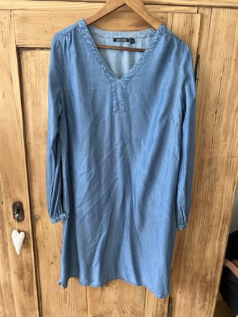 Top erhaltenes Sommerkleid, Gr. 38, Blue Seven, 100% Lyocell
