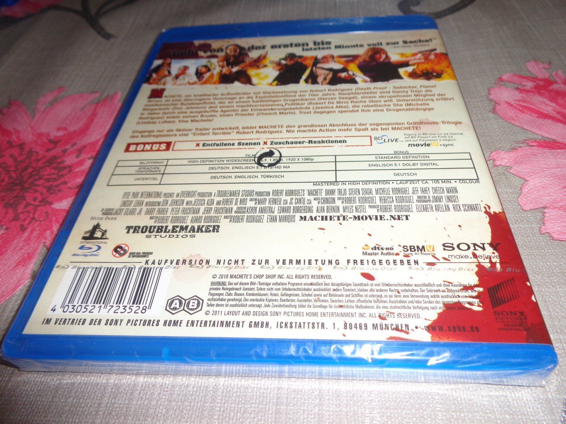 Tutti i DVDs: Machete BLU-RAY NEUWARE – Nuovo e nell'imballaggio originale da Olten venduto da Disc-Verkauf 1