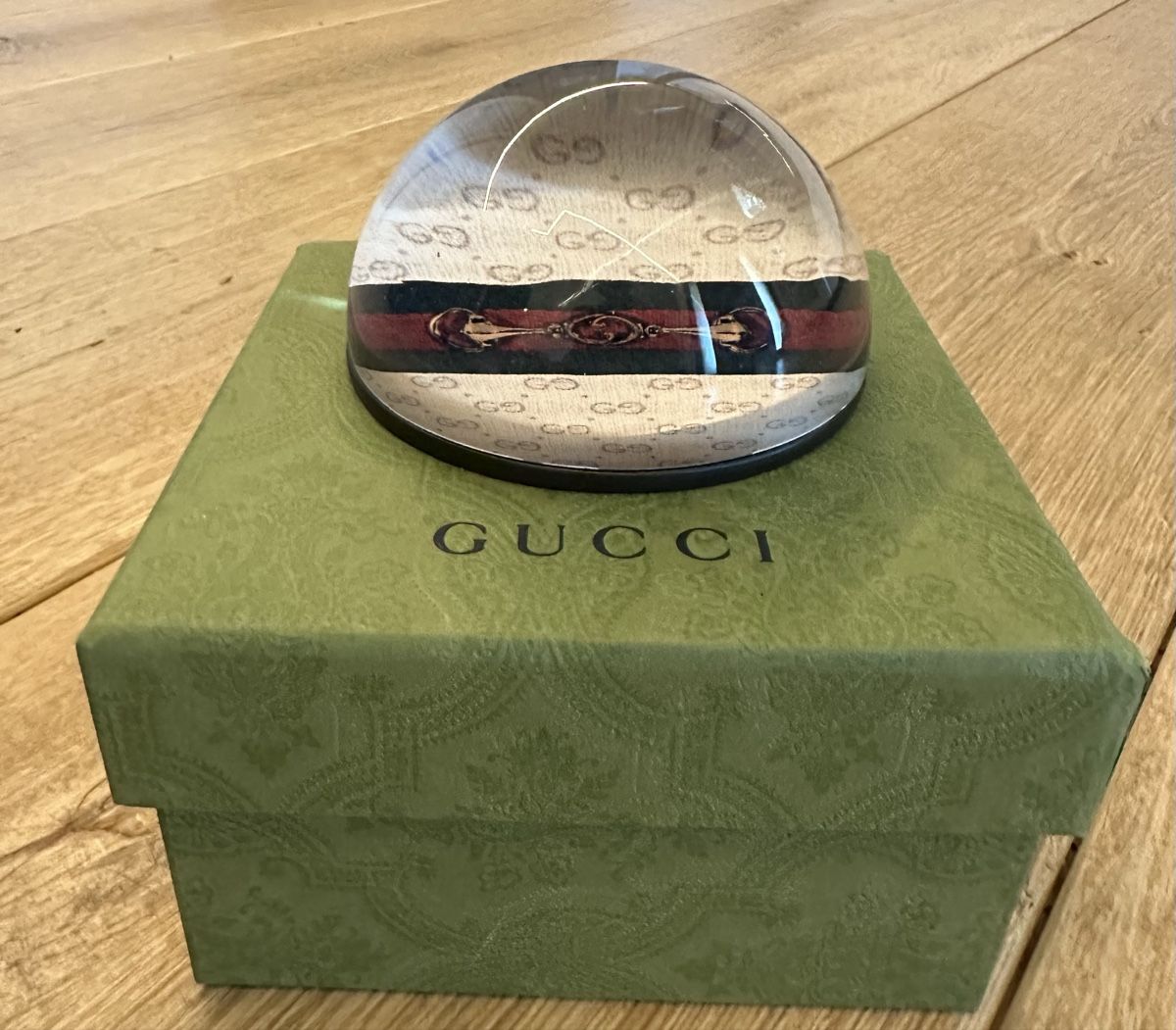 Alle Dekorationen: Gucci Briefbeschwerer / Paperweight – Neu (gemäss Beschreibung) aus Boppelsen von Hello_Sun 2