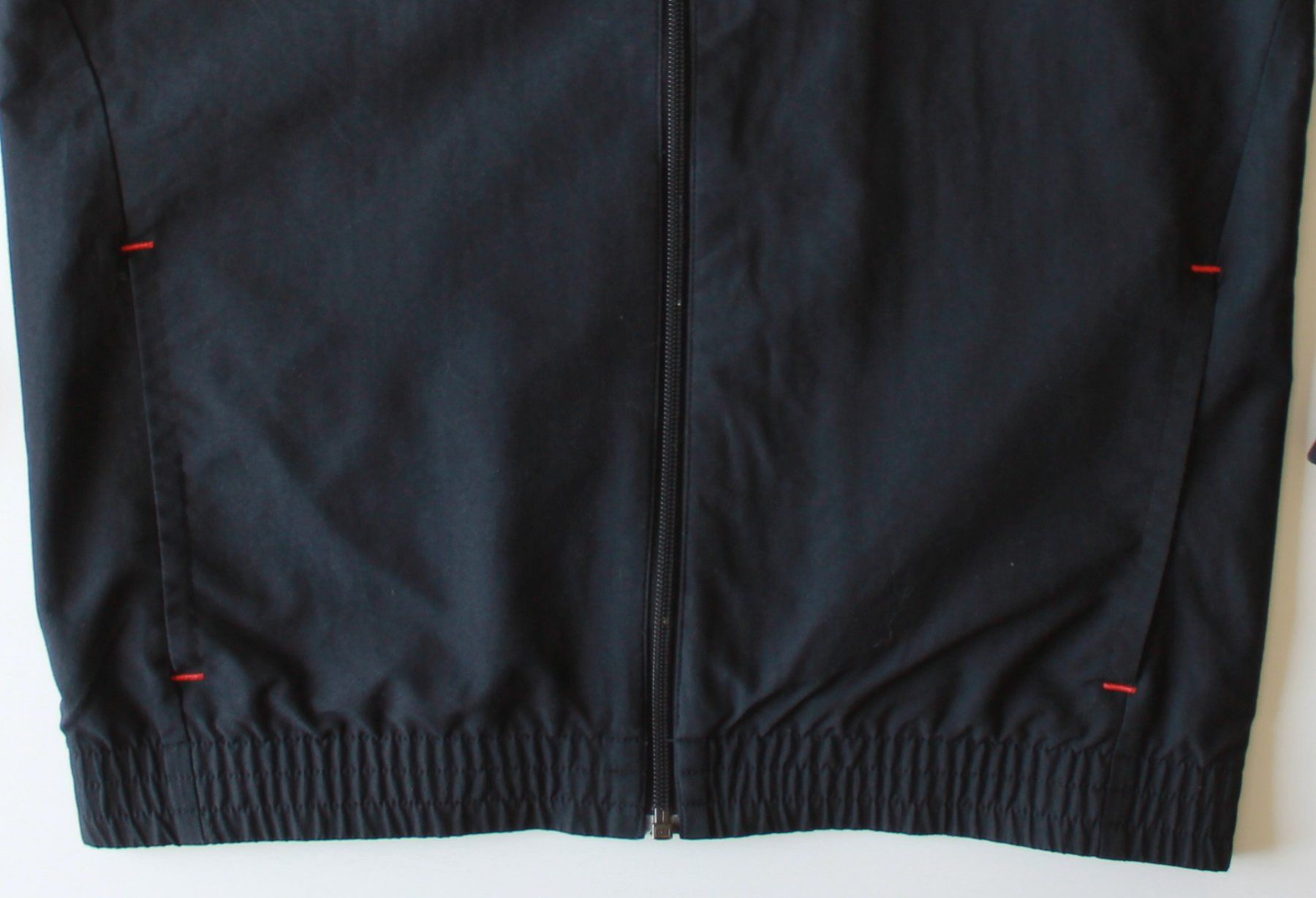 Adidas Giacche & Cappotti: Veste Adidas noire  t. 152 – Usato da Peseux venduto da Gilloss 2
