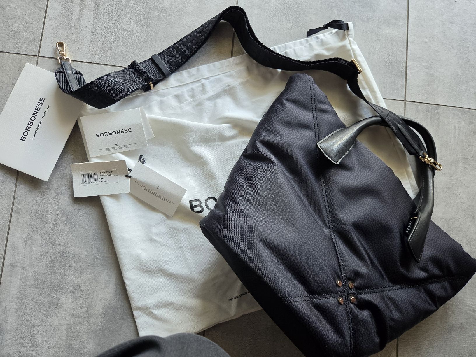 Borbonese Sacs femmes: neuwertig Borbonese nylon bag black – Neuf (Voir description) à bellinzona par zeus6535 2