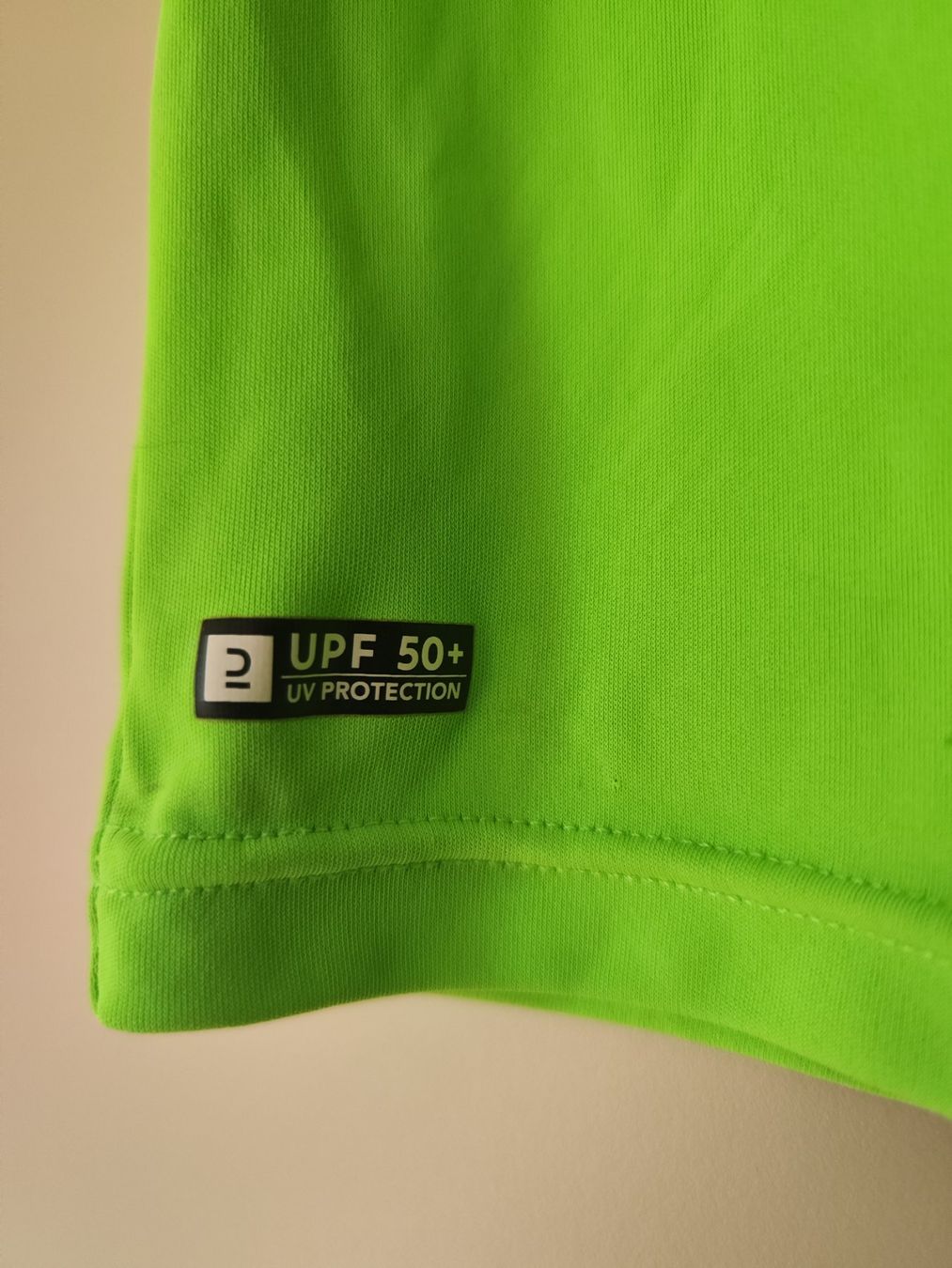 Camicie, T-shirt & Polo: UV-Shirt gr. 104 – Usato da Reinach BL venduto da chilller92 1
