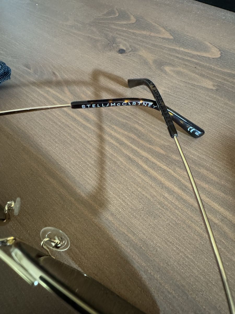Brillen & Gläser: Stella McCartney Black & Gold Aviator Sunglasses – Gebraucht aus Zürich von Jllamas1 4