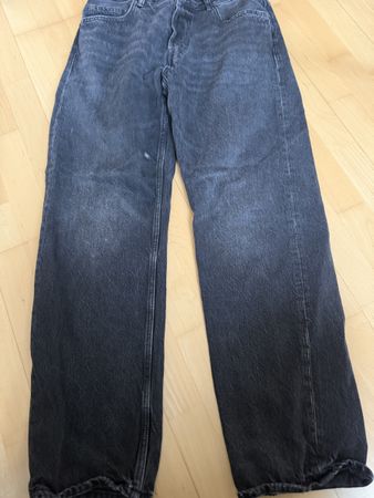 Zara Jeans schwarz Grösse 40 gebrauchter Zustand