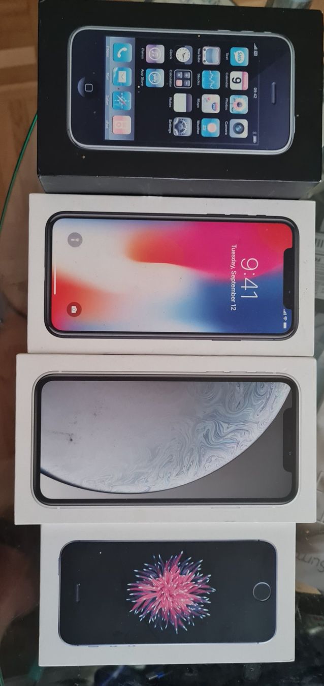 Apple Telefoni cellulari / Smartphones: 4 Iphone Verpackungen ohne Inhalt – Usato da Horw venduto da Arta20000
