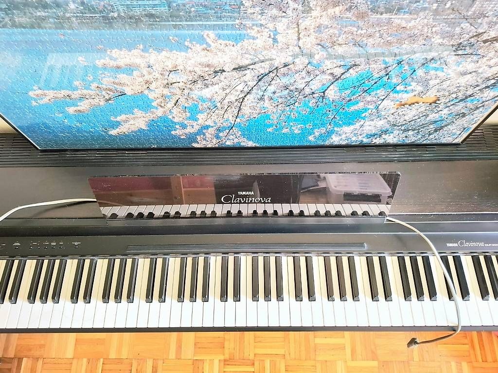 Musikinstrumente: Piano Yamaha Clavinova  – Gebraucht aus Lausanne von miz_7f8f 1
