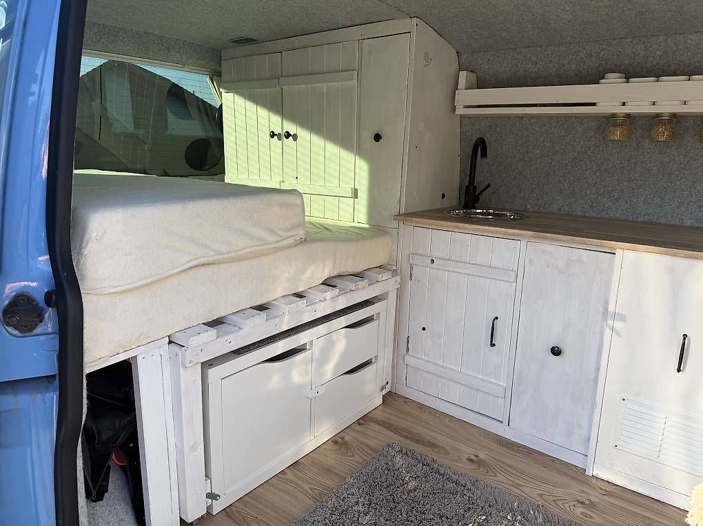 Automobili: VW T5 – Usato da Seedorf BE venduto da jel_d6xj 1