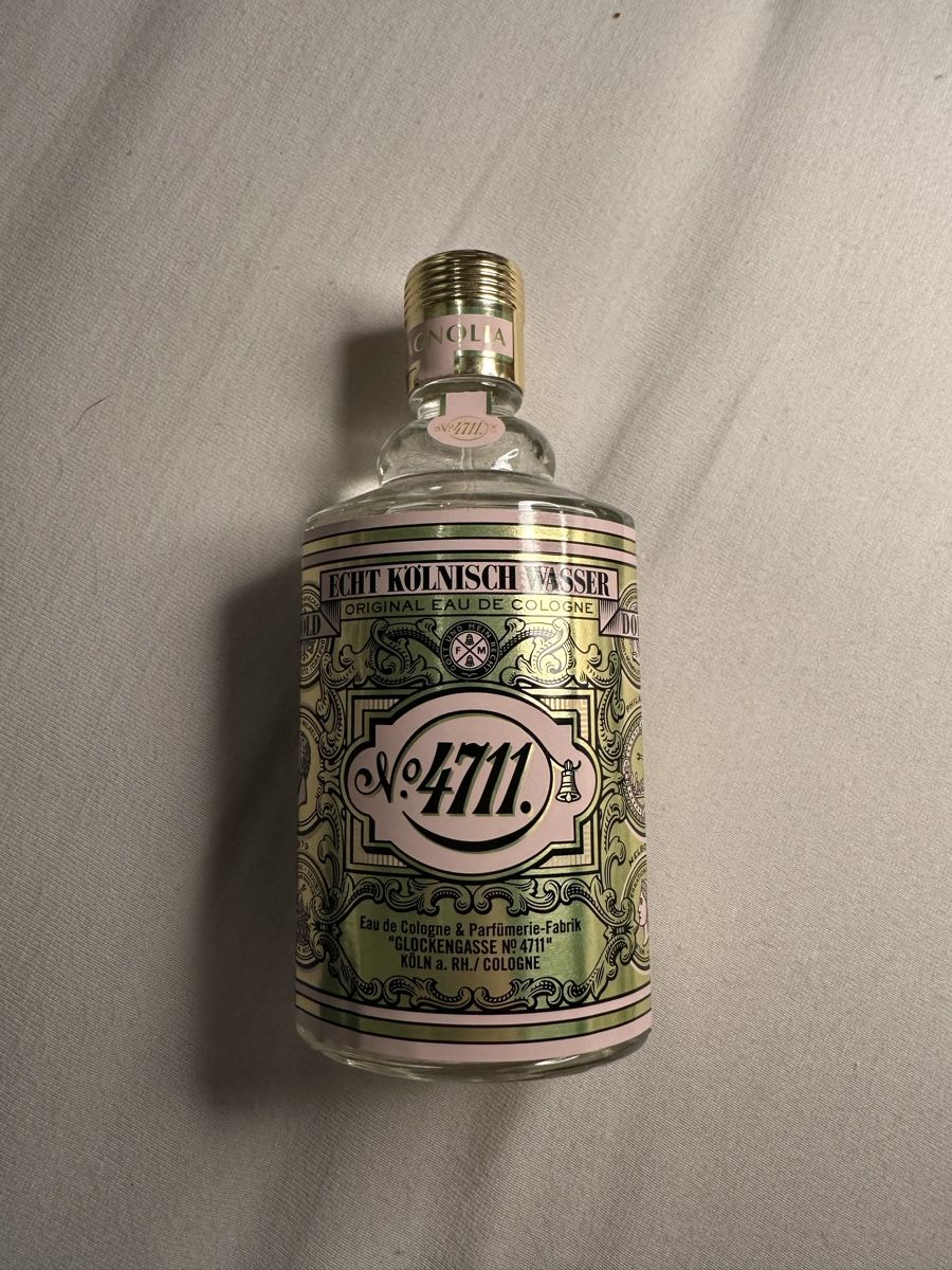 4711 Profumi & Eau de Toilette: Parfüm: Kölsch Wasser 4711 – Usato da Neuheim venduto da noreenanik